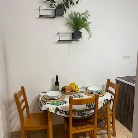 5 Minutes To The - Casa Maria *